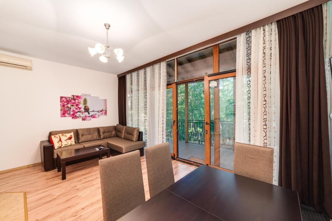 Villa Blaguna Eco Complex à Varna Extérieur photo