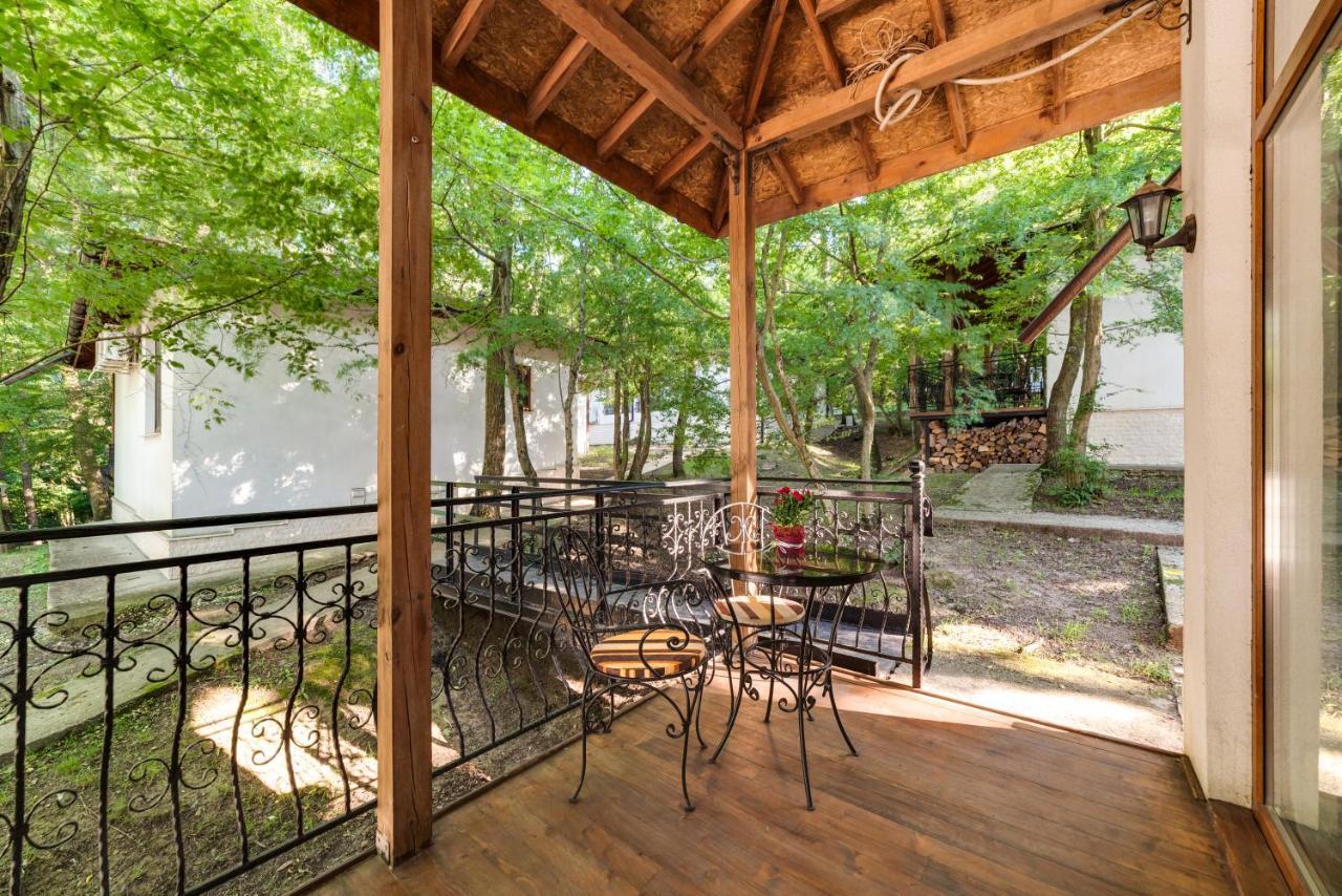 Villa Blaguna Eco Complex à Varna Extérieur photo