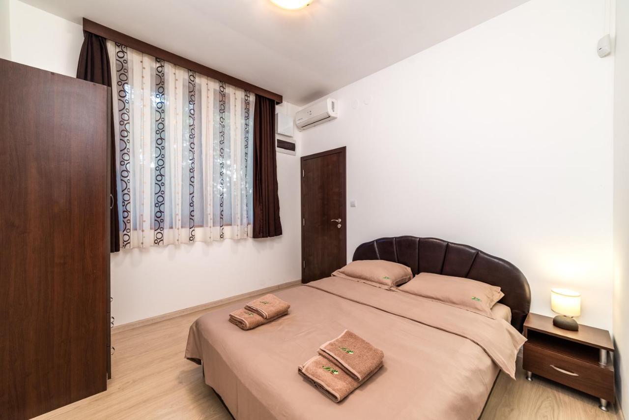 Villa Blaguna Eco Complex à Varna Extérieur photo